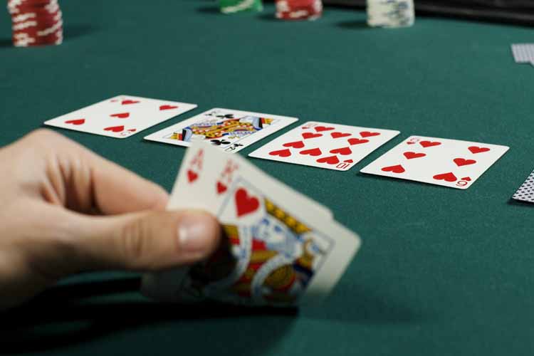 Postflop UTG Poker Strategy